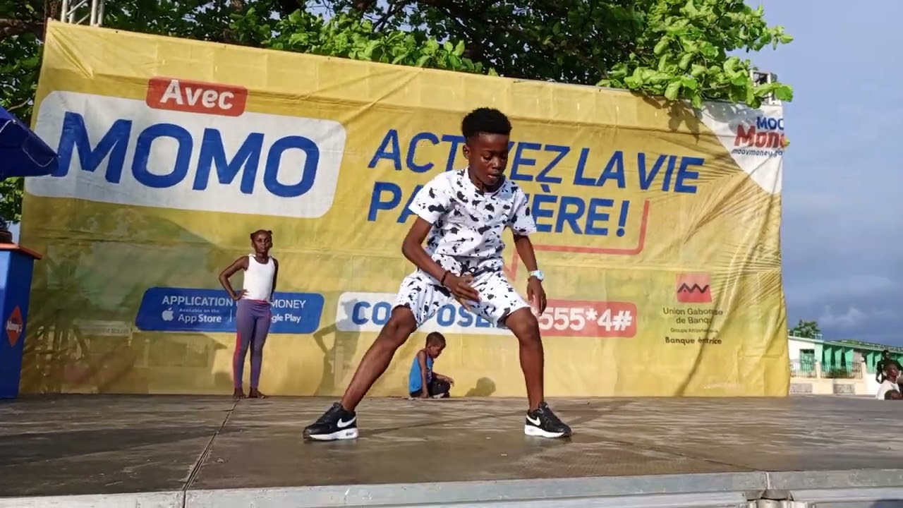 afro mabe bébé kinio un mélange de danse traditionnelle et moderne