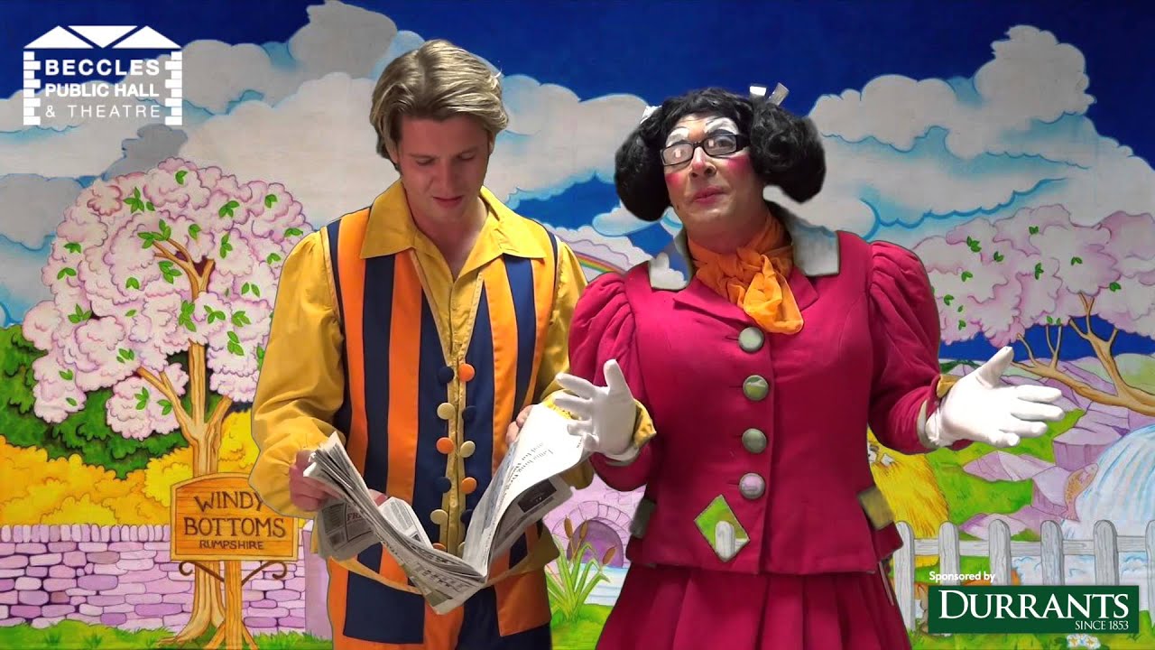 Dame Trott & Simple Simon (Jack & the Beanstalk, Beccles Public Hall 2015/16)