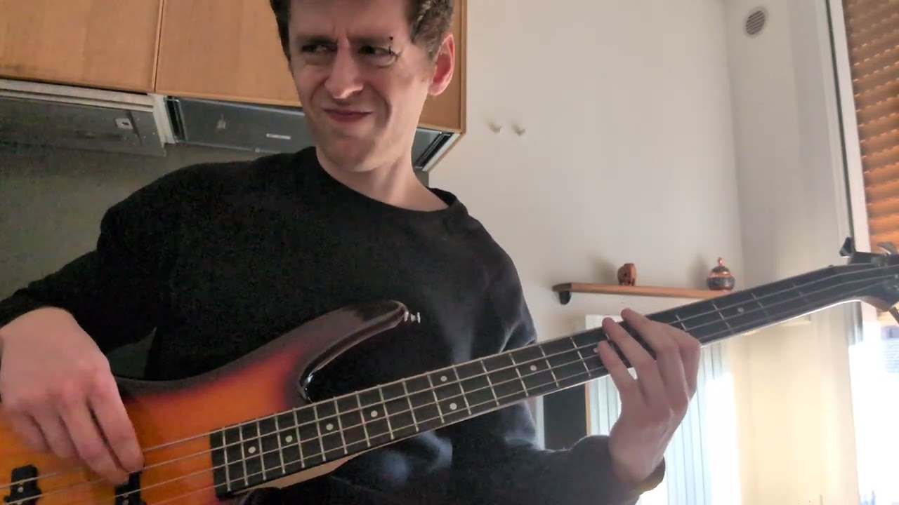 Captain Beefheart - Zig Zag Wanderer (bass cover)