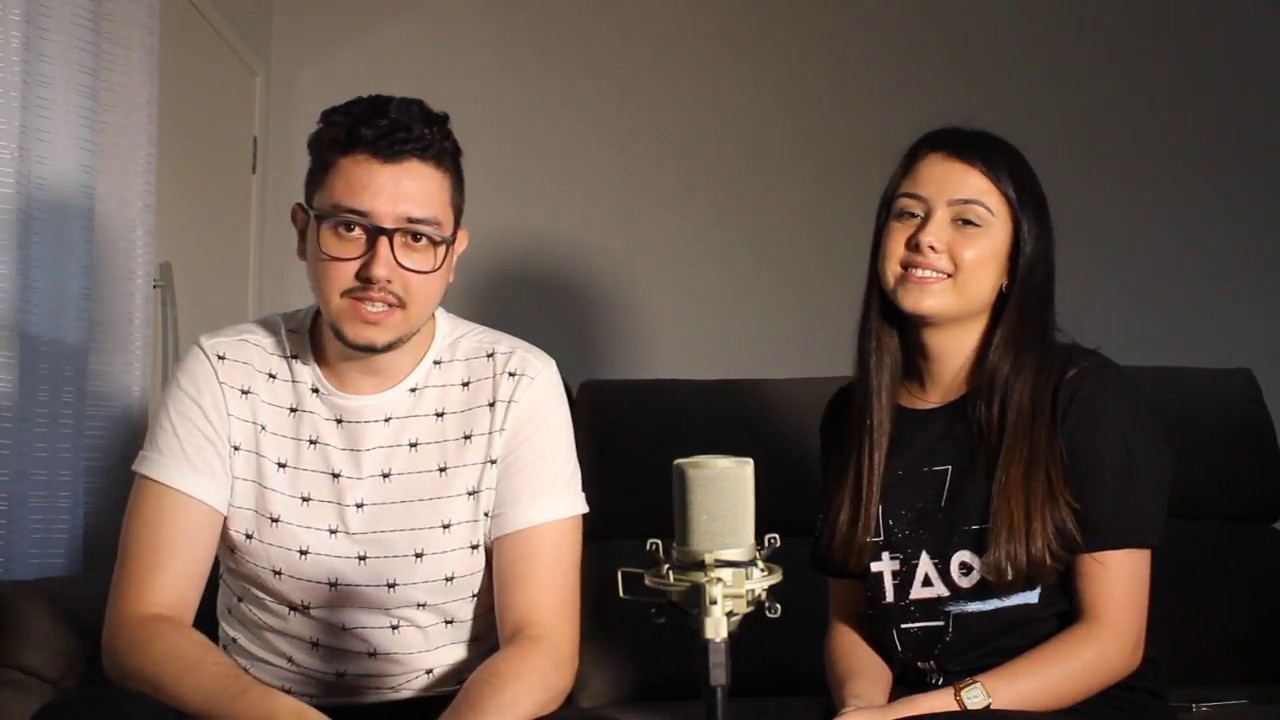 Preto no Branco - ME DEIXE AQUI ft. Priscilla Alcantara (ADORANDOemCASA ft. Nayane Magalhães)