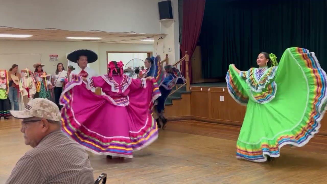 Jarabe Tapatio
