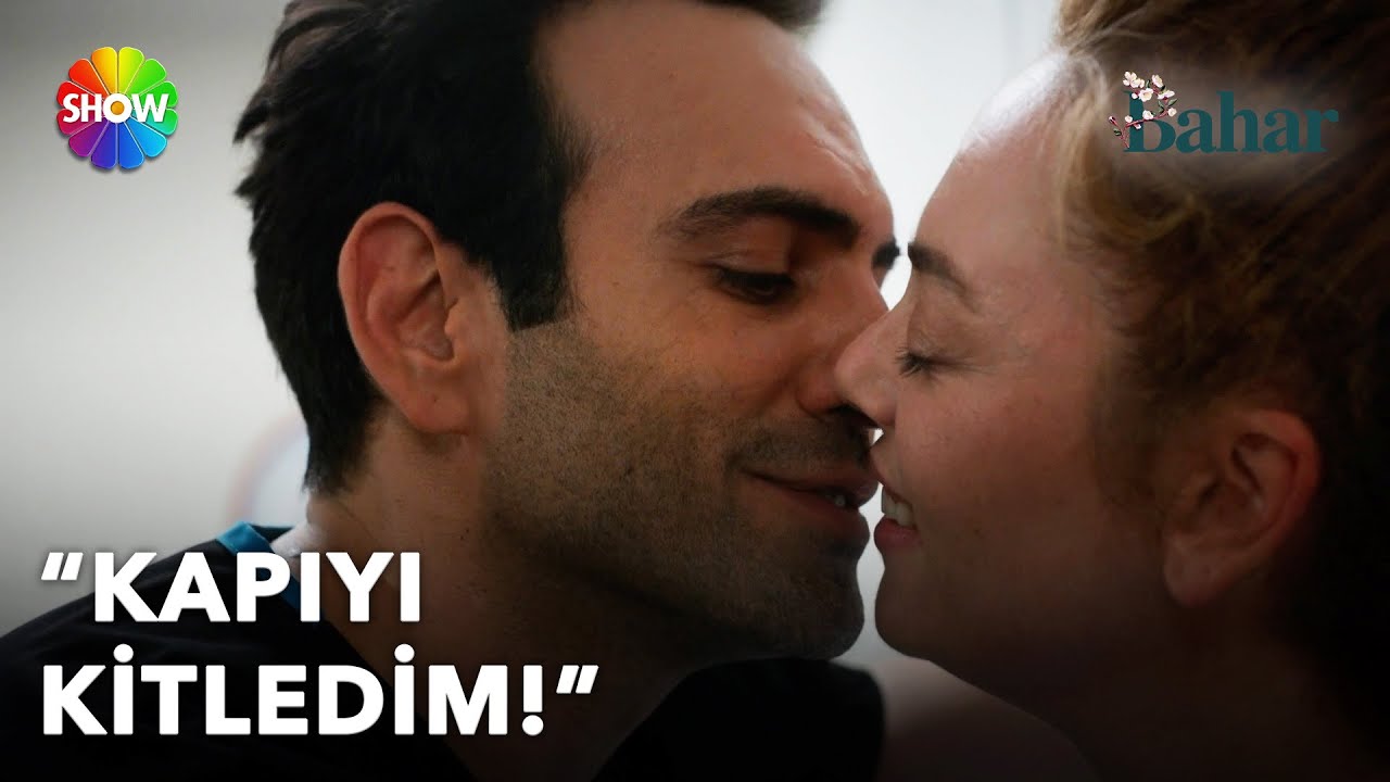 Bahar ve Evren hastanede kaçamak yapıyor! | 49. Bölüm