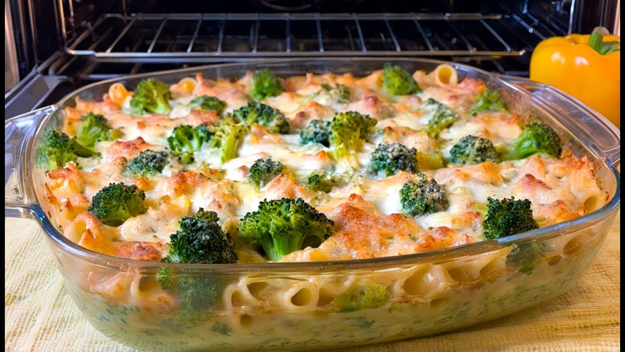 Pasta al Forno Cremosa con Broccoli e Ragù Bianco 🤤🔥 Il Piacere di Ogni Forchettata!