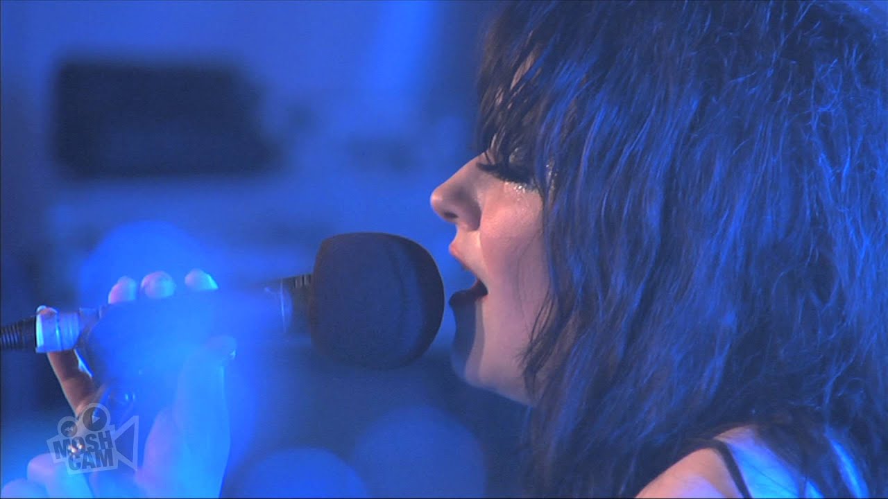 Sons and Daughters - Dance Me In (Live at Sydney Festival) | Moshcam