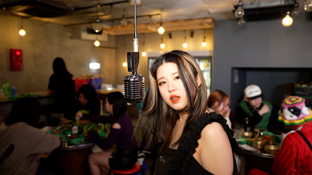 valknee - WHITE DOWN JKT (Performance video❤︎)