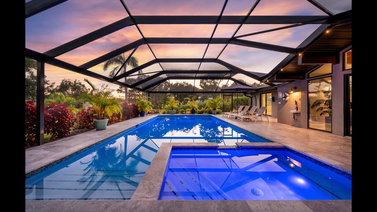 Tropical Oaks Estate.Boutique Vacation Rental (AirBnB/VRBO) in Naples, Florida. Briarwood  Community