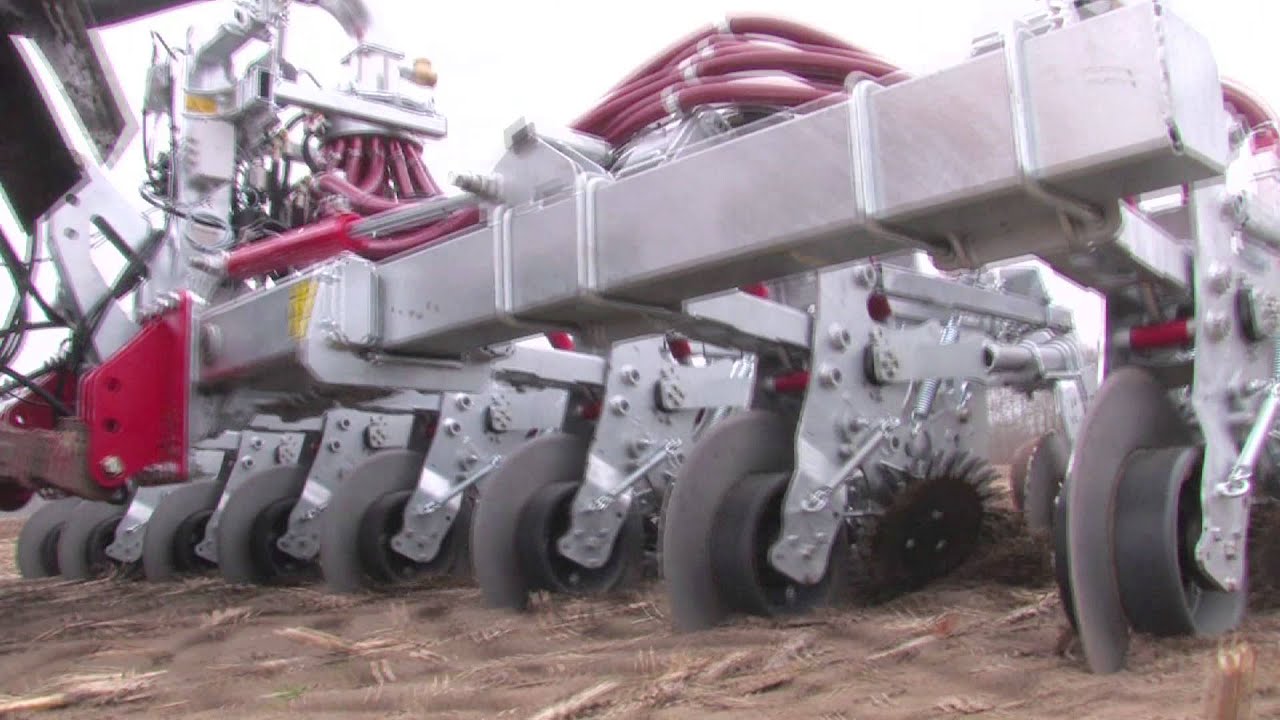 Vogelsang XTill ProTerra an Vredo Bodenbearbeitung