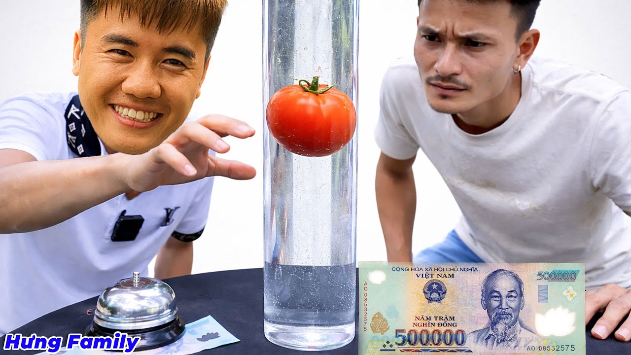 Hưng Troll | Thử Thách Lấy Quả Cà Chua Khỏi Chai Nước Nửa Mét