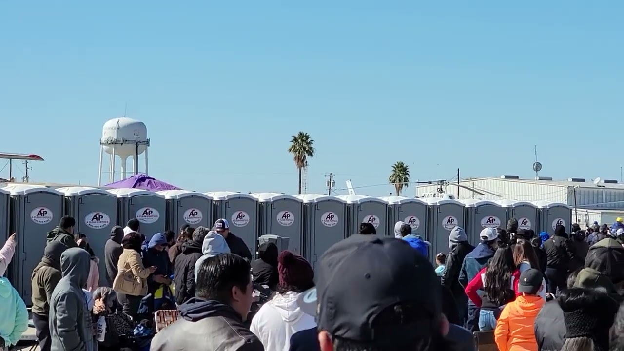 F-35 at the Laredo Air Show (60fps)