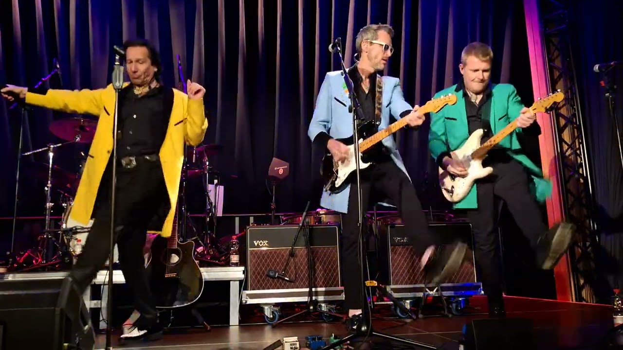 01 Showaddywaddy 09 10 25 Hallstadt Dancin' party