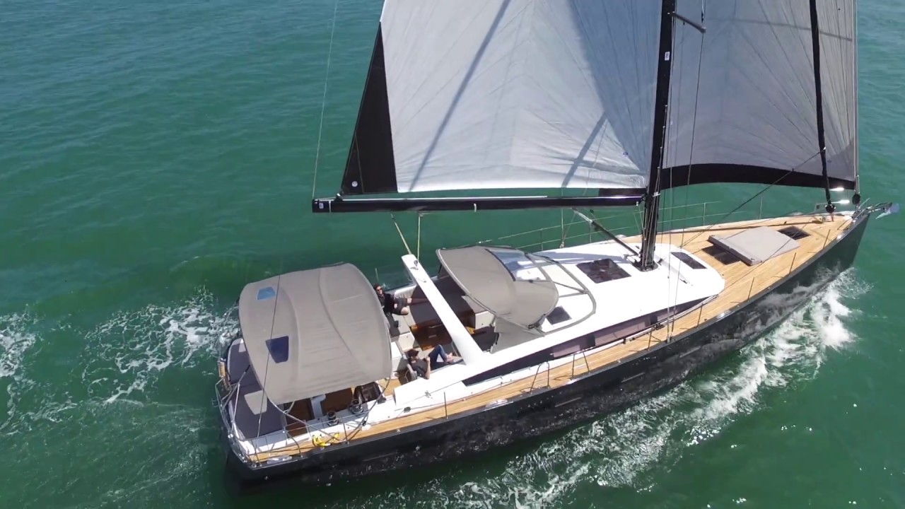 Jeanneau 64 Yacht. 