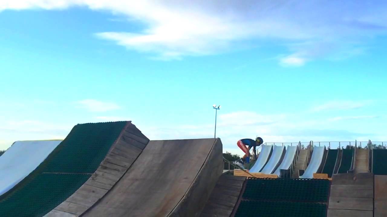 Ski - comment réaliser un Cork 7 - Frenzy Tutos Ski Freestyle