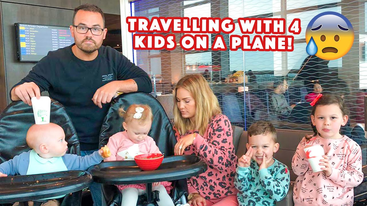 TRAVELLING ON A PLANE WITH 4 KIDS!
