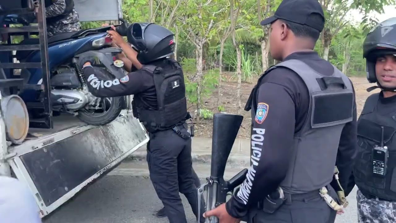 El recorrido de la tarde se desarrolló en n distrito municipal de jaya, varios detenidos 