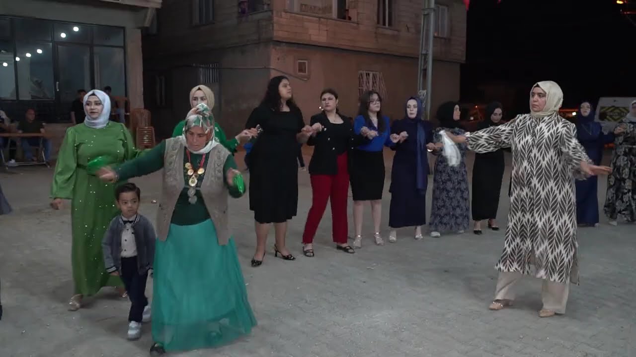 YUMMA & AHMET NİŞAN MERASİMİ