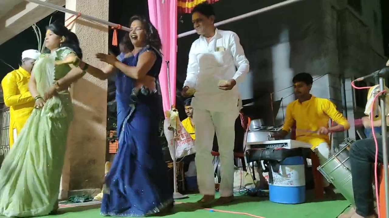 Khatarnak dance kela muruli bai ne ।। खतरनाक डान्स केला मुरुळी बाई ने ।। 
