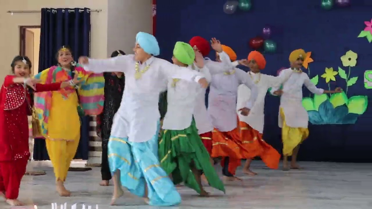 Wonderful Dance performance 2023-2024
