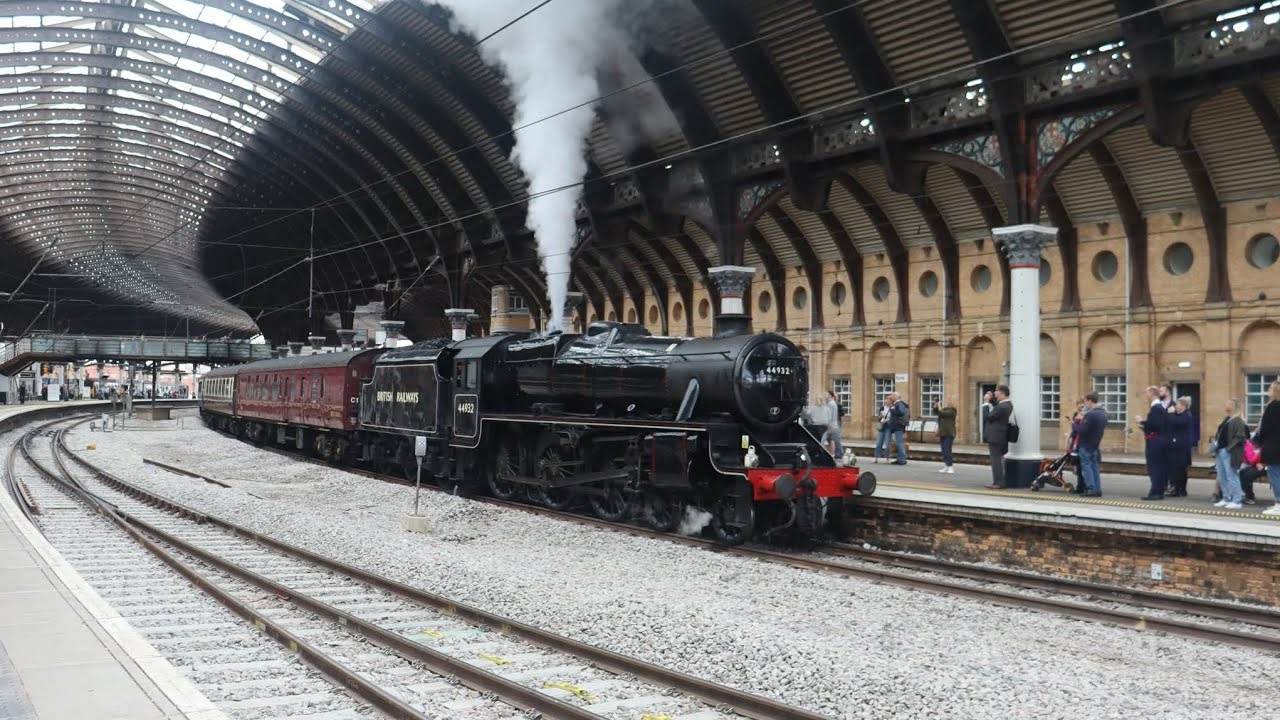 Black 44932 with the Scarborough Spa Express 2023