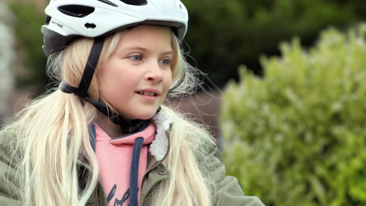 T Hansen Reklamefilm - Cykel romance
