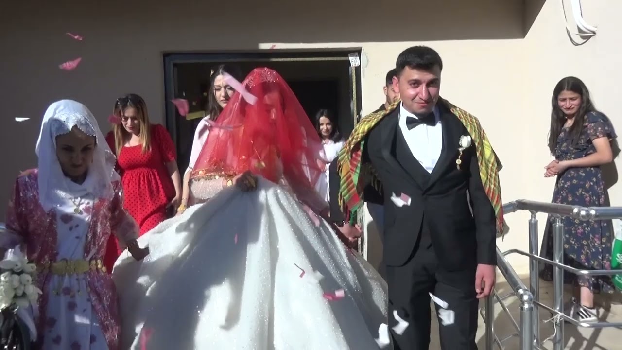 Deniz & mahsum hezar düğün part 1 grup nihat silopi
