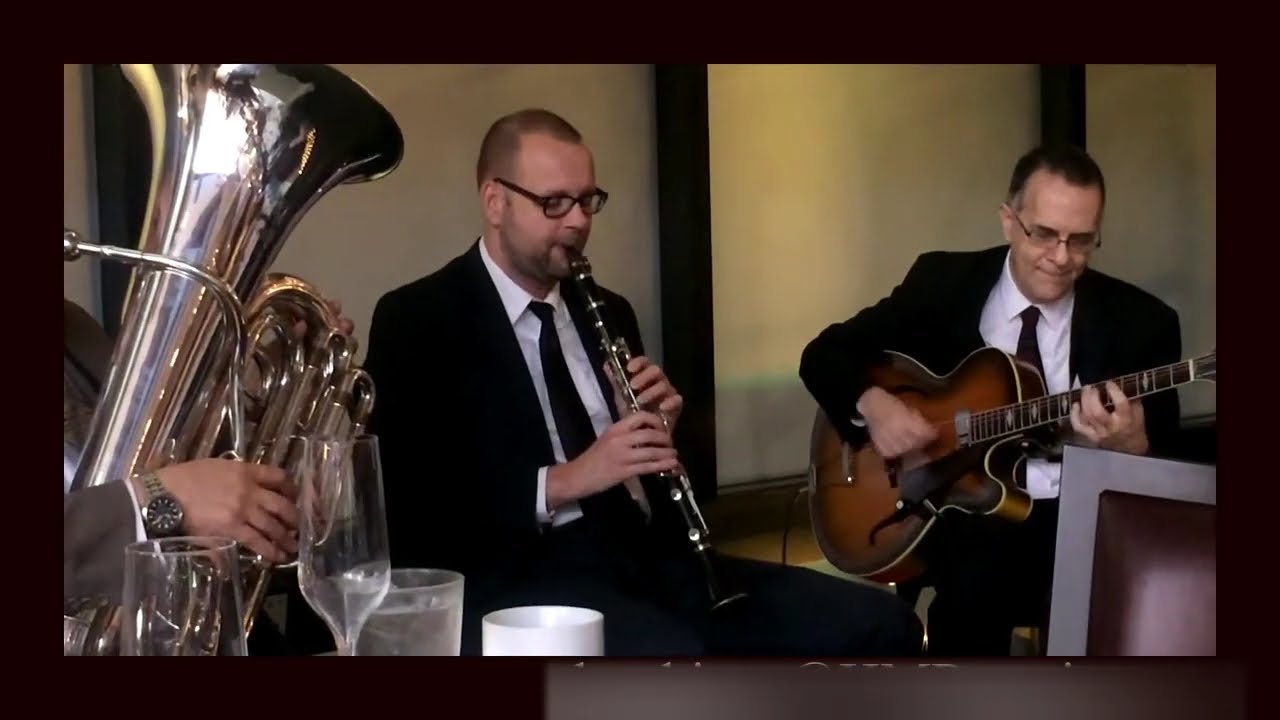 Jazz Trio Brunch Style Clnt Gtr Tuba 01