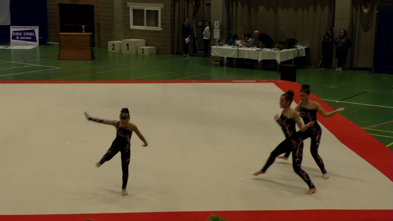 ATAC 2016   163   065 Dames Groepen A Junior 12 18   Balance   BEL   Desem Harop Genk BEL, Alyssa Vi