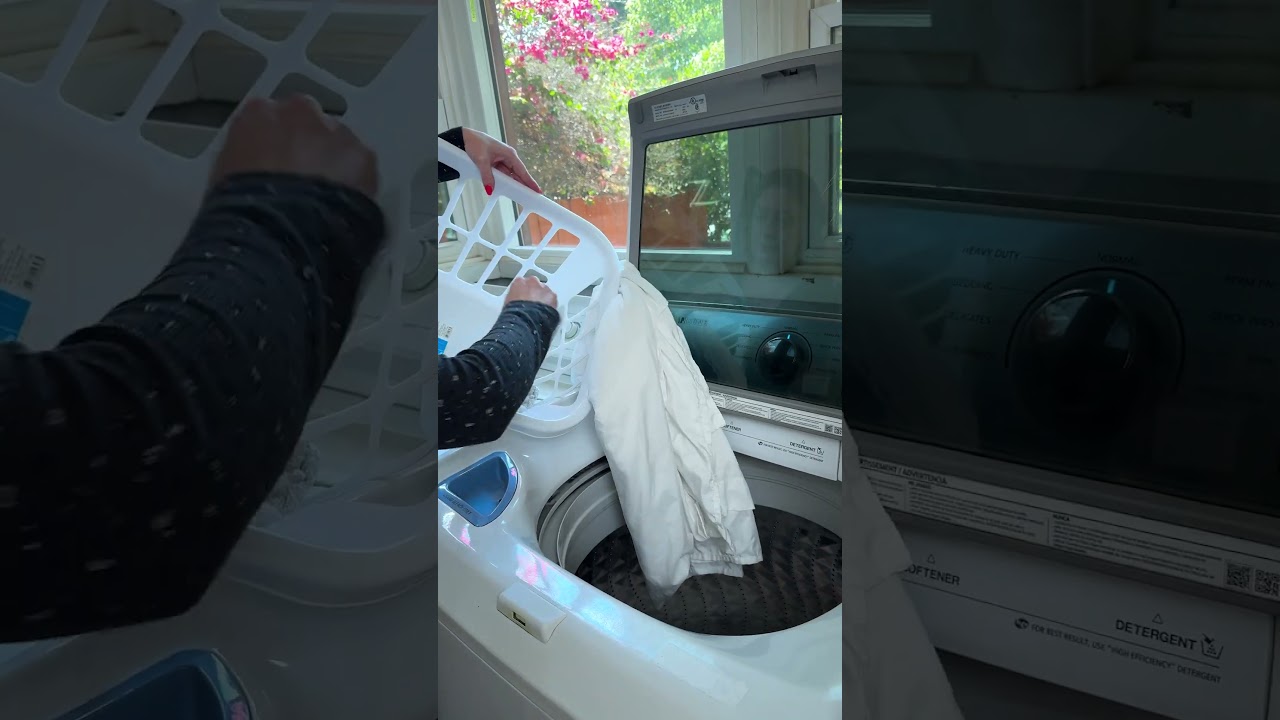 presoak with cream of tartar to naturally brighten white clothes and linens! #cleaning #laundry