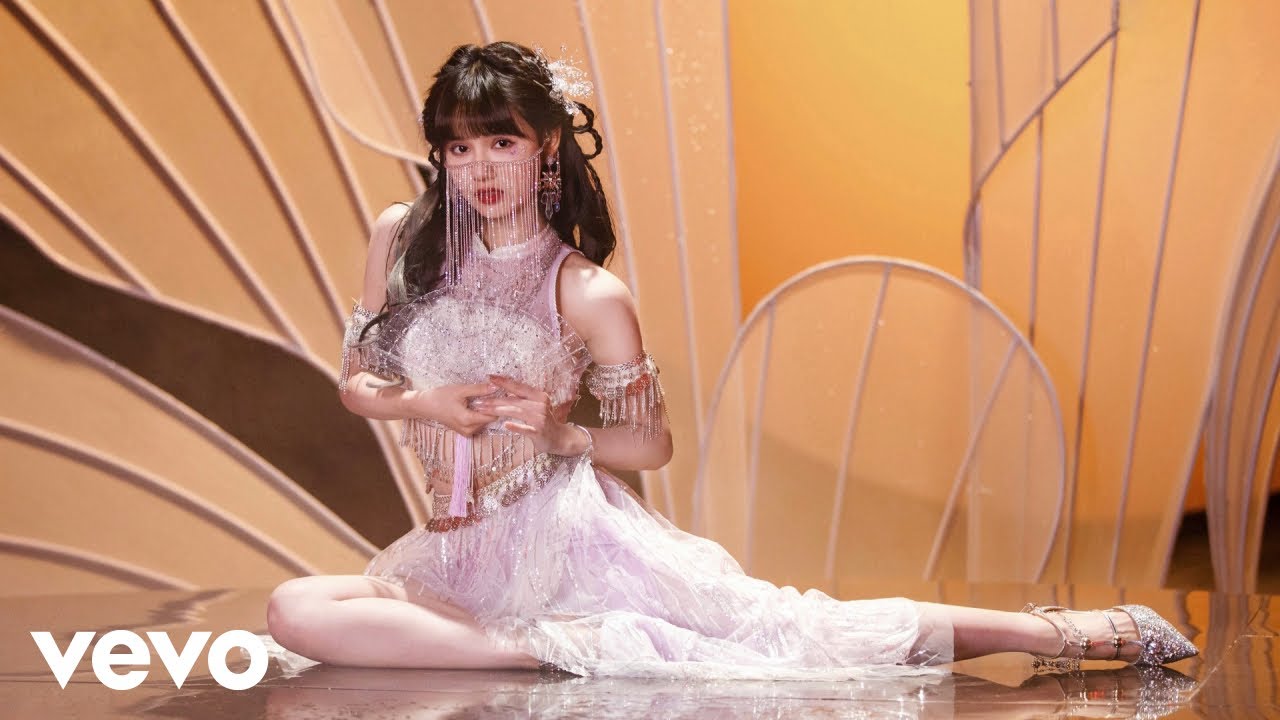 Liu Nian - 花语者 (Liu Nian’s 1st Original Solo Single) ft. AKB48 Team SH