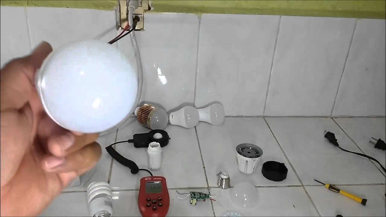 Revisión, Desarmado Lámpara LED Great Value 10W