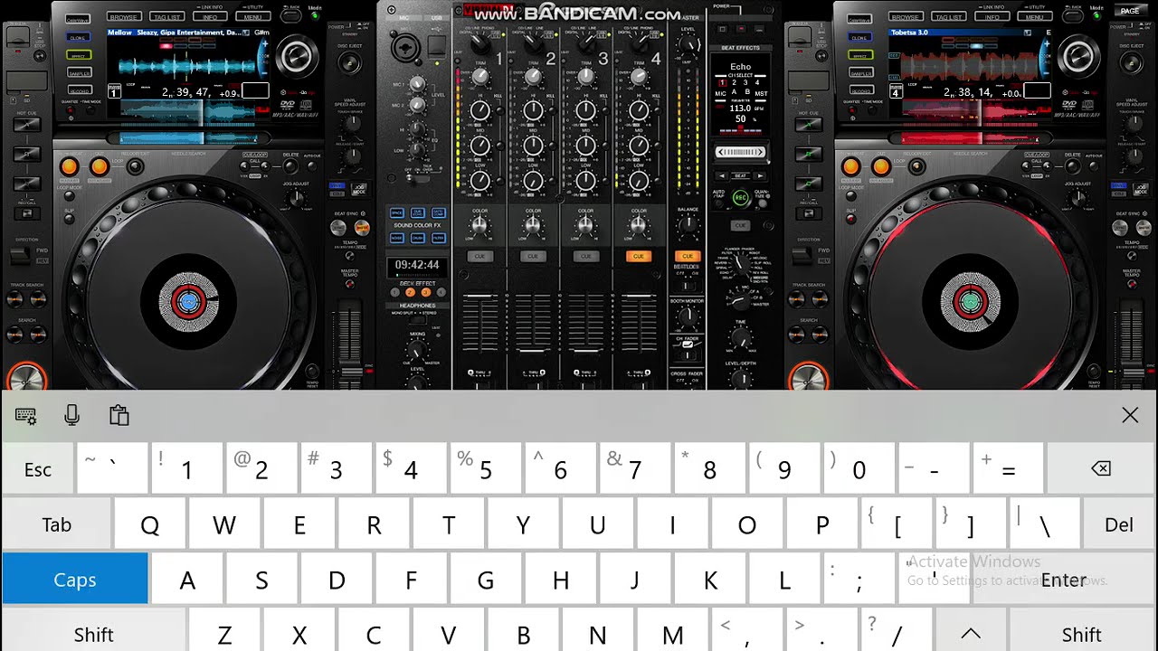 Tobetsa 3.0 x Christmas Present (Full Audio)