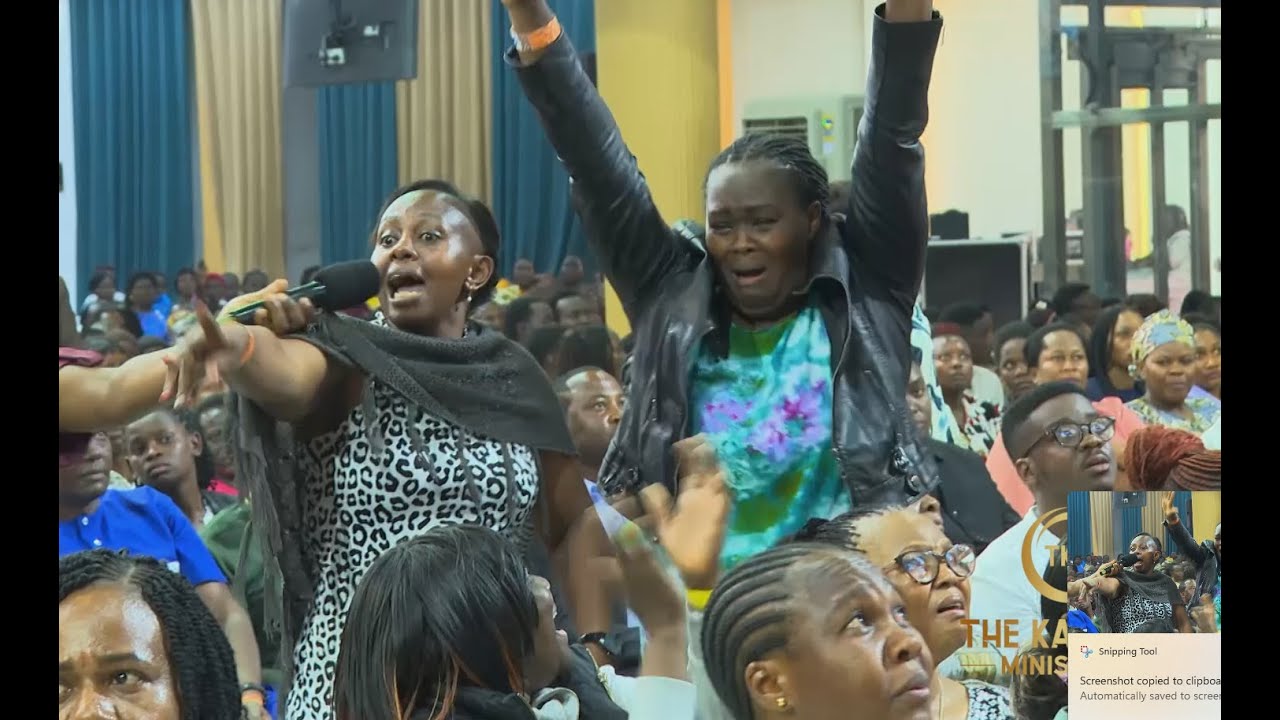 PROPHET KAKANDE'S NOW TRENDING PROPHECIES AS ANGELS APPEAR IN CHURCH DURING SERVICE.