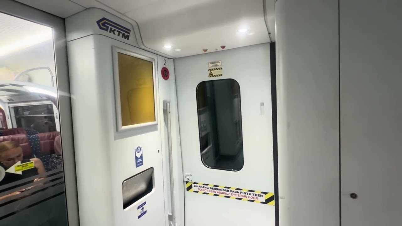 [EG9055] KTM ETS Class 93 (ETS 208): Slim River to Tanjung Malim. 