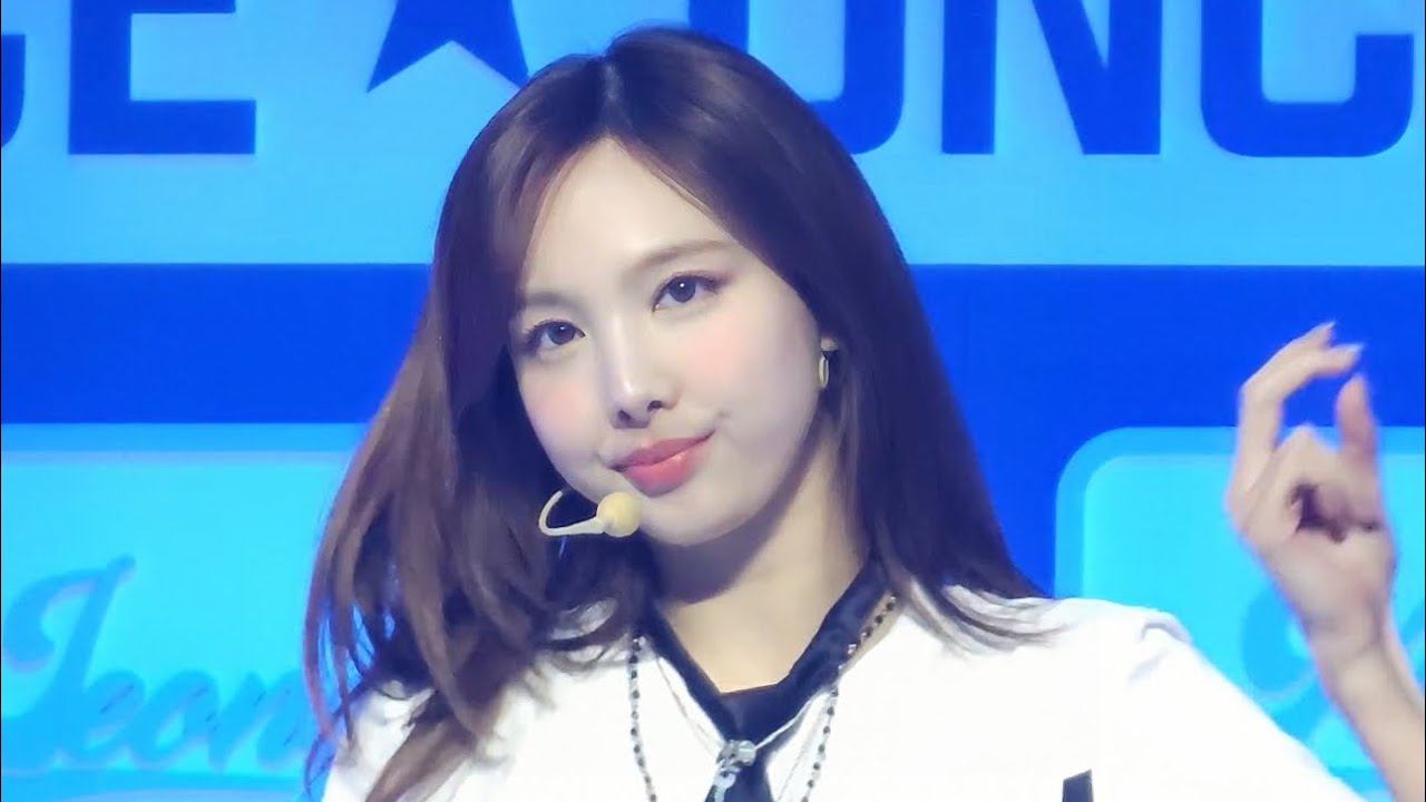 Ponytail Nayeon Focus 241020 TWICE HOME9ROUND FanMeeting 7pm