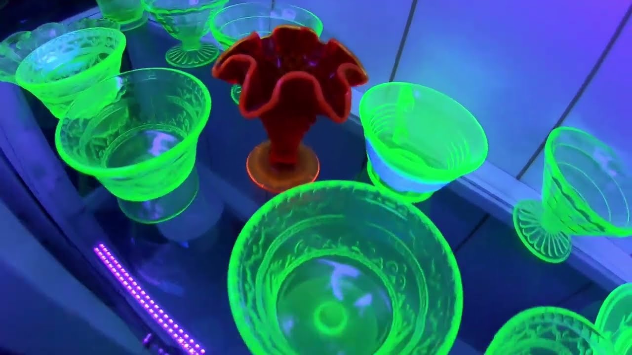 setting up a Display Case for our Uranium Glass #uraniumglass