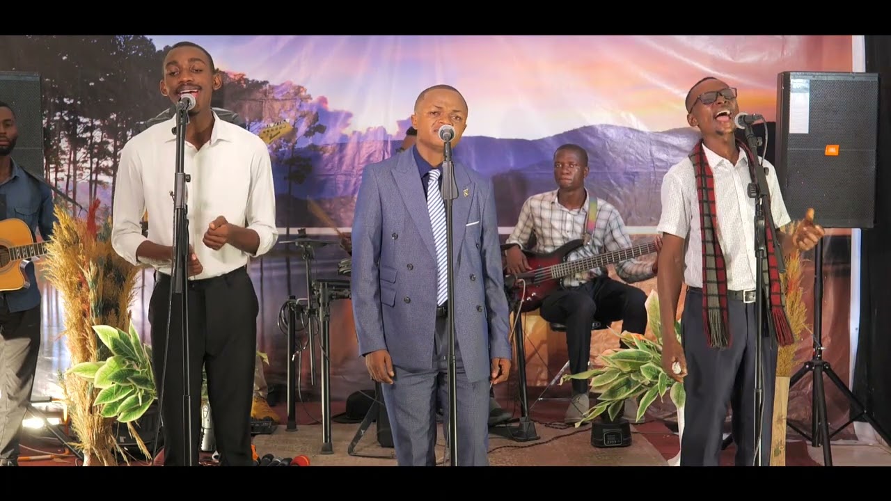 LA DIVINITE SUPREME DU SEIGNEUR JESUS-CHRIST - Fr Phinée LUSHINDE