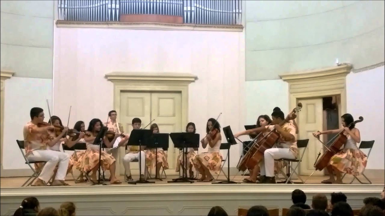 Jovens baianos da Orquestra Santo Antônio apresentam Concerto em Portugal