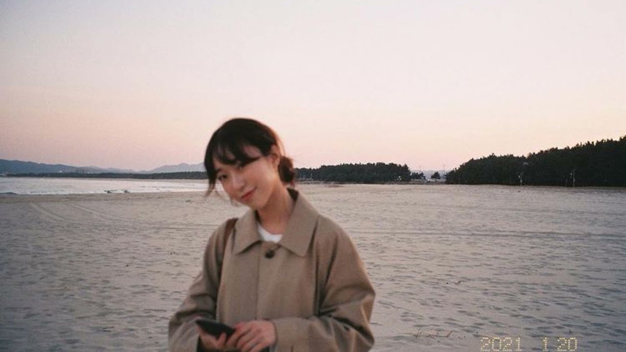조용한 미소 (Silent Smile) &ndash; Mi.Hwang | 미황