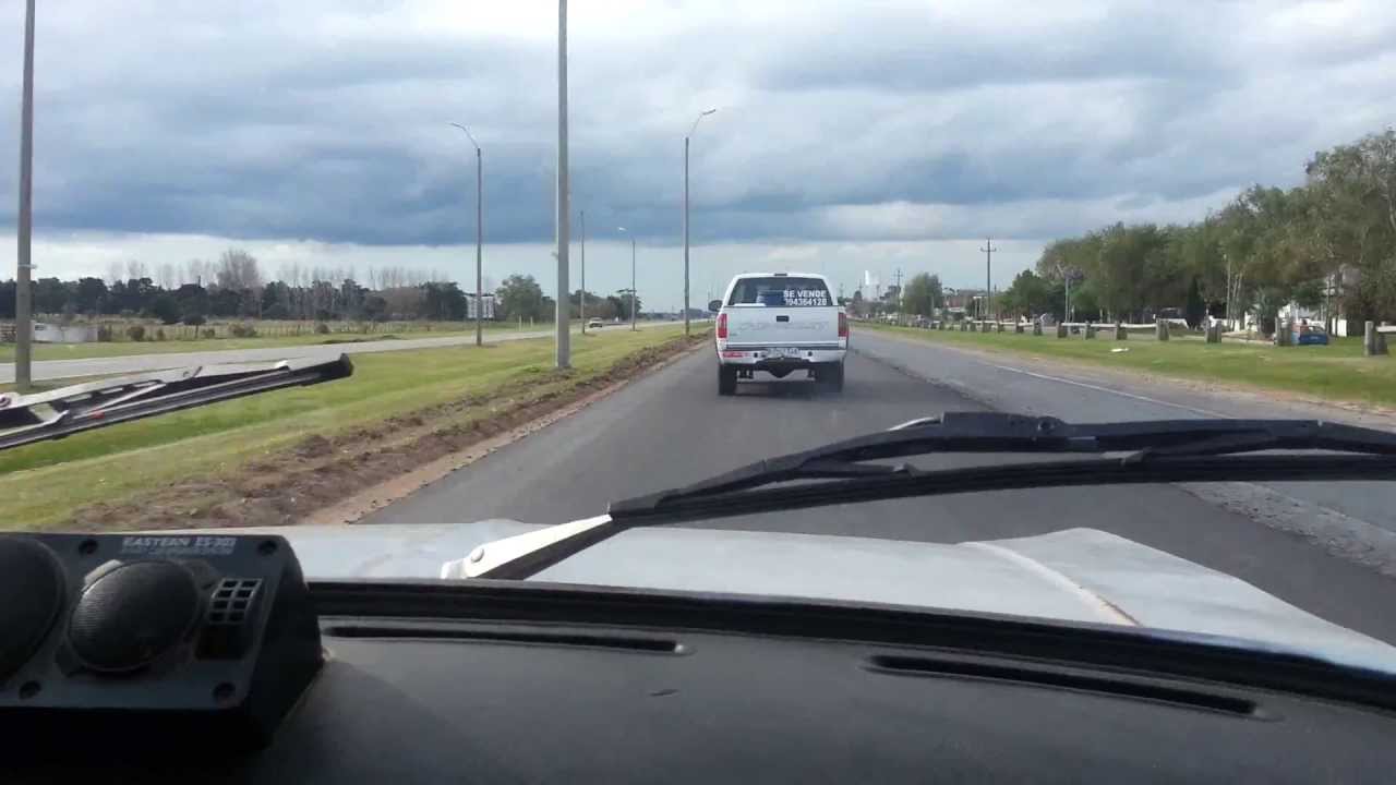 Fiat 125 vs Chevrolet S10 - 190 Km/h