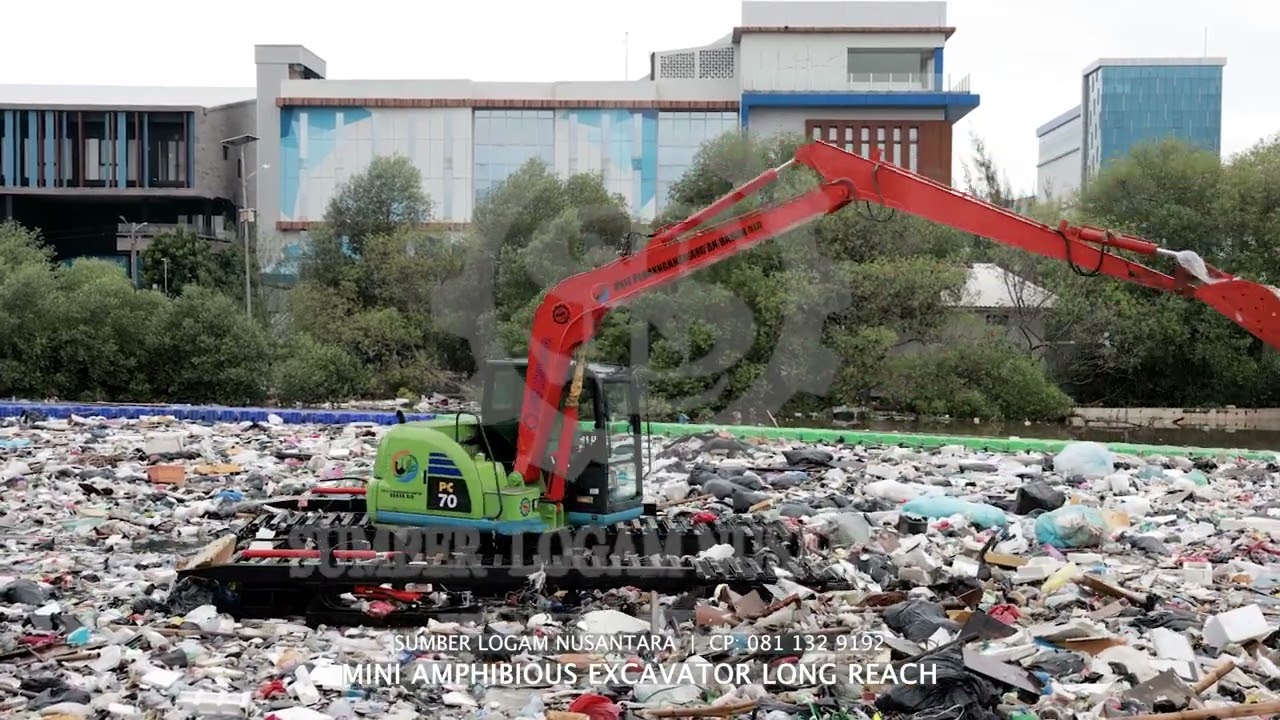 DKI Jakarta - SLN Amphibious Mini Excavator + Bucket Sampah