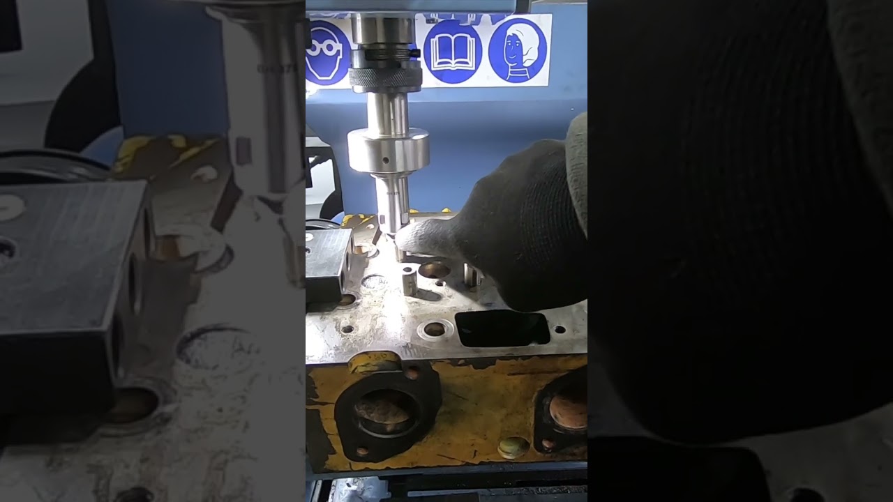 ГБЦ Джон Дир установка на Comec Fsv 100