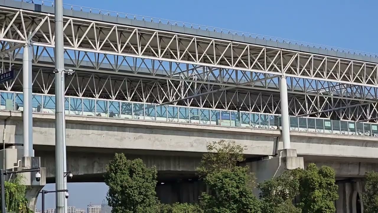 杭州知名的临平高铁站，旧称余杭高铁站，Linpingnan Railway Station