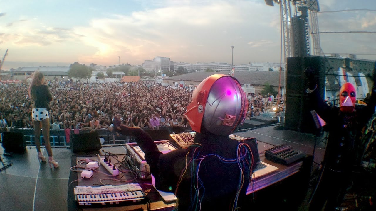 THE MODE @ ALMYRA FESTIVAL 2013 (LIVE FOOTAGE)