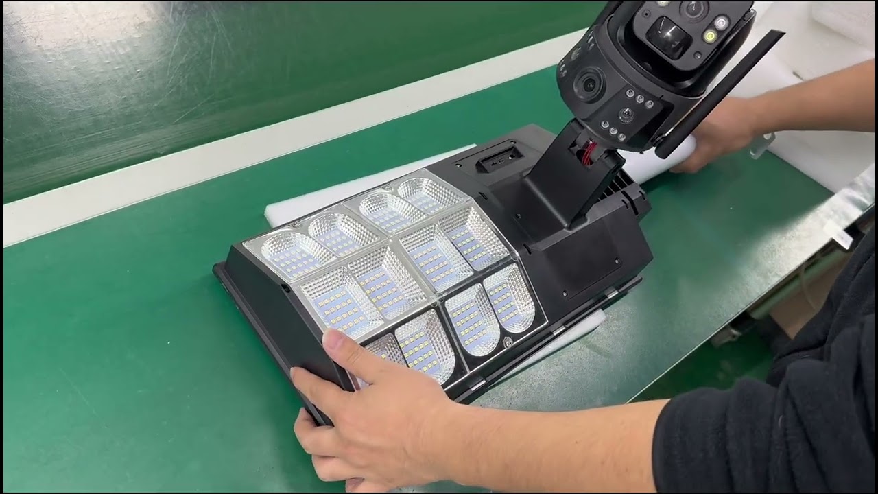 outdoor PTZ 4g sim card solar camera street light with Two way audio