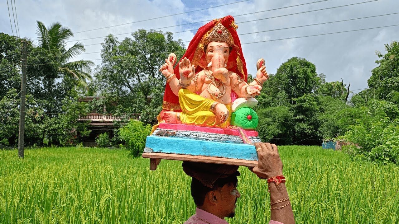 भात शेतीततून वाजत गाजत ईले गणपती 🤩 कोकणातील पारंपरिक गणपती उत्सव | Sankalp Sawant Vlogs
