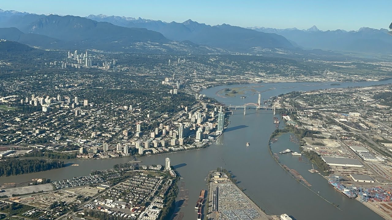 Westjet Boeing 737-800 Economy Plus - San Francisco (SFO) to Vancouver (YVR) 