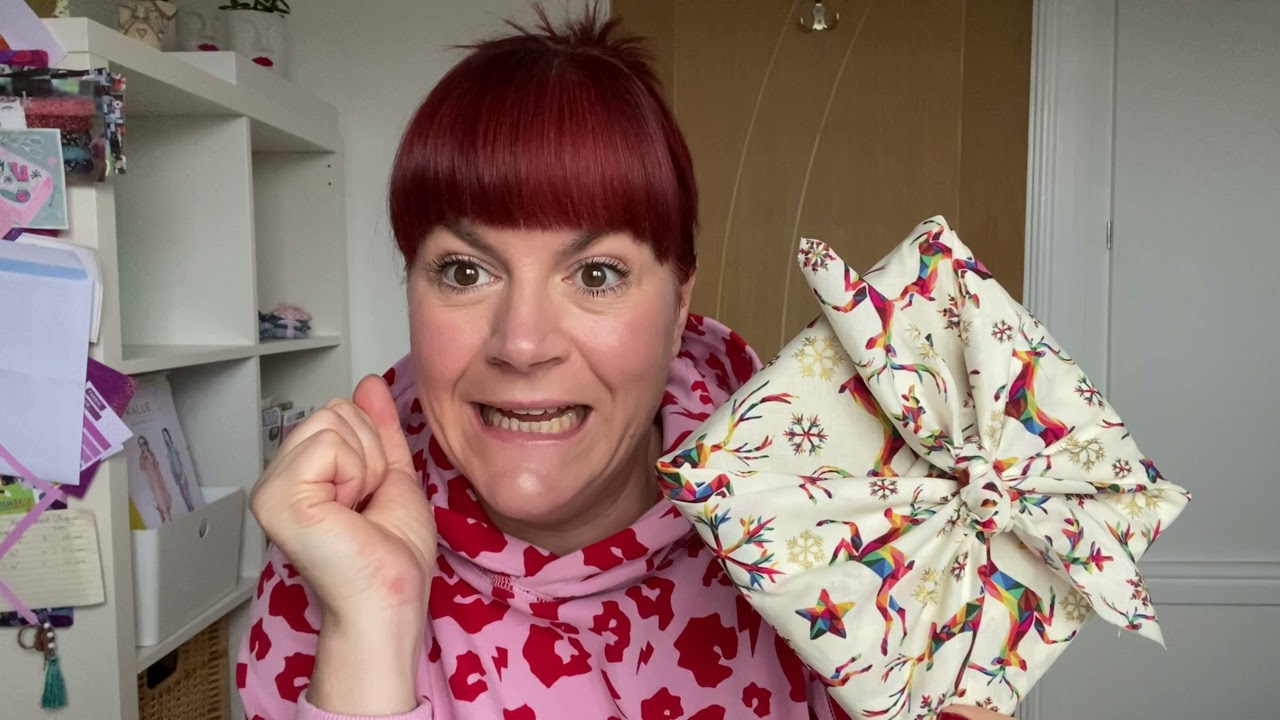 Sewing Vlogmas Day Eighteen 2021