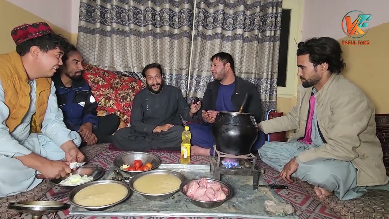 آخرین شب ما در نورستان مهمان ربانی شدیم🥰