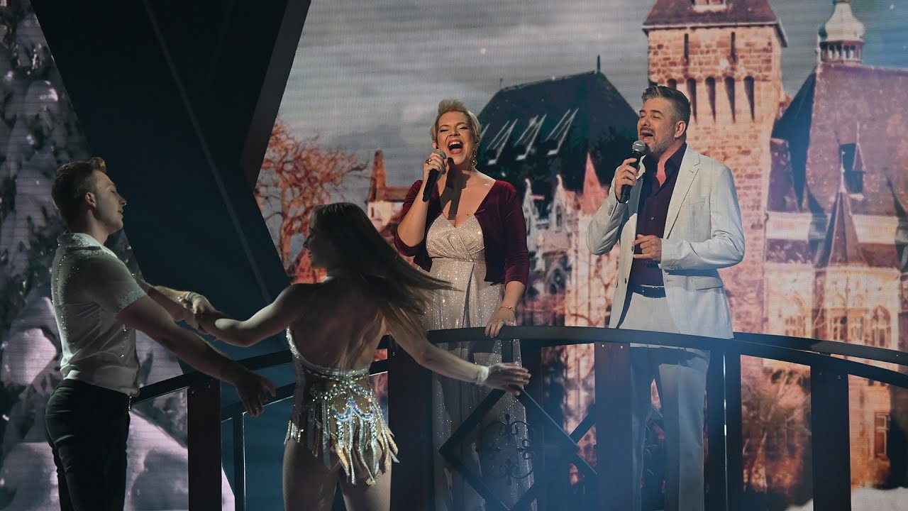 K&eacute;t &ouml;sszeillő ember (VARGA FERI, BAL&Aacute;SSY BETTY) | Csin&aacute;ljuk a fesztiv&aacute;lt! | Kar&aacute;csonyi ad&aacute;s