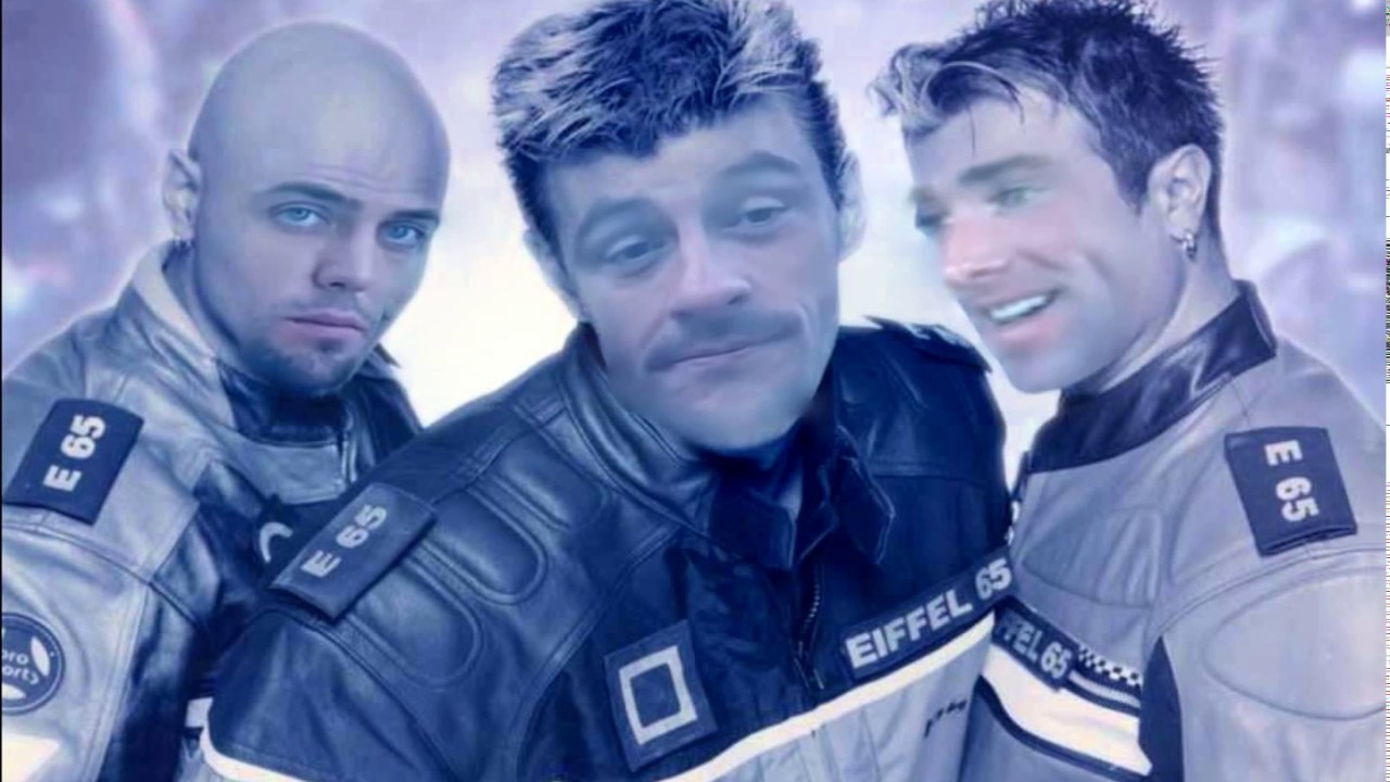 I´m ♂️ Blue ♂️ In ♂️ The ♂️ Locker ♂️ Room (Gachimuchi Cover)