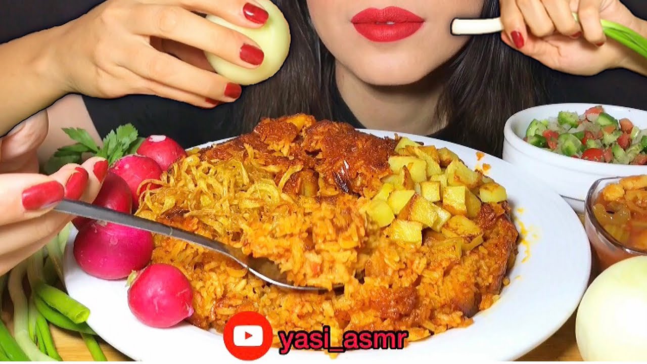 TOMATO RICE RAW ONION EATING SOUNDS ASMR MUKBANG دمی کته گوجه با پیاز موکبانگ ایرانی(استانبولی)